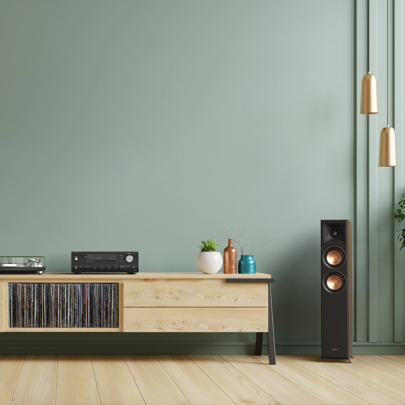 Integra DTM 7 4 in soft green scandinavian modern listening room 2000x2000
